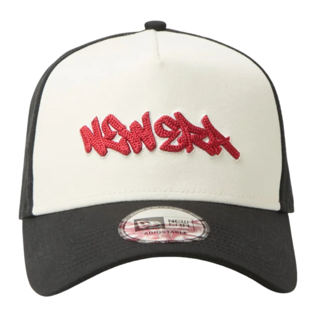 NEW ERA TAGGING LOGO 2-TONE BLACK VISOR CHROME WHITE 9FORTY A-FRAME CAP