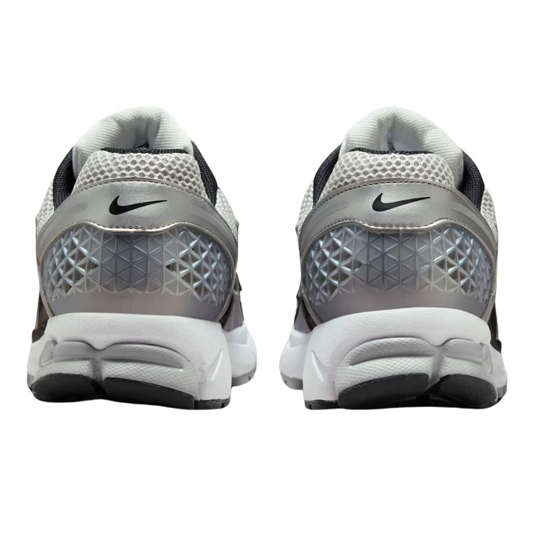 Nike Zoom Vomero 5 Metallic Silver & Black (Mens)