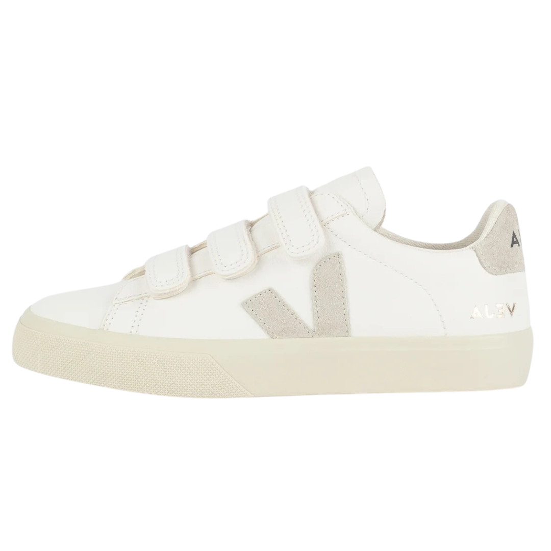 Veja Recife Logo Chromefree White Natural (Womens)