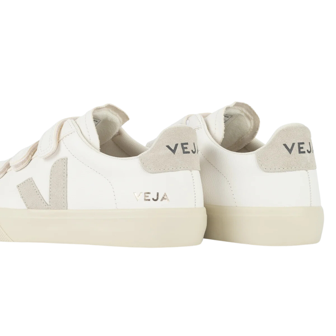 Veja Recife Logo Chromefree White Natural (Womens)