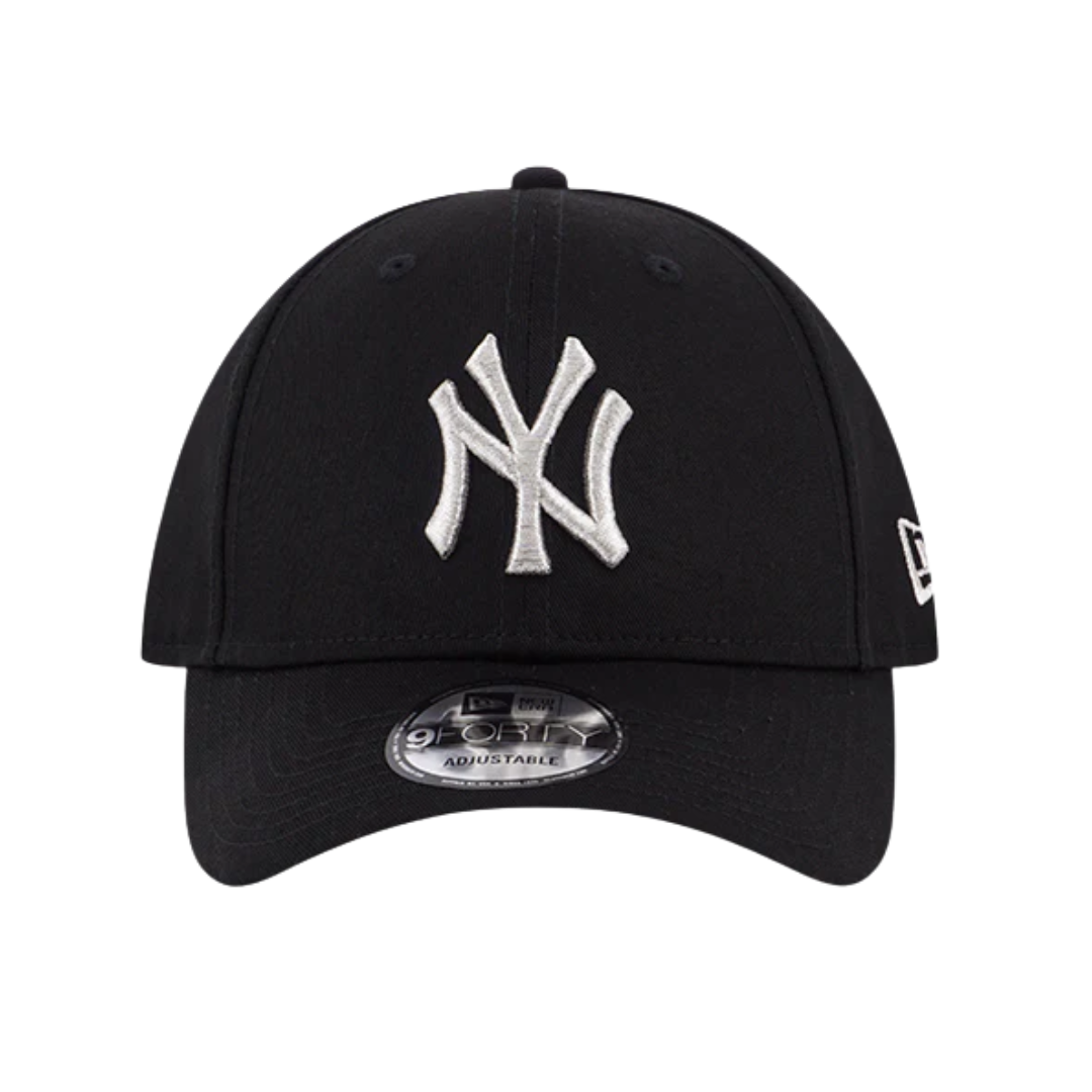 New Era 9forty New York Yankees Logo Black Silver