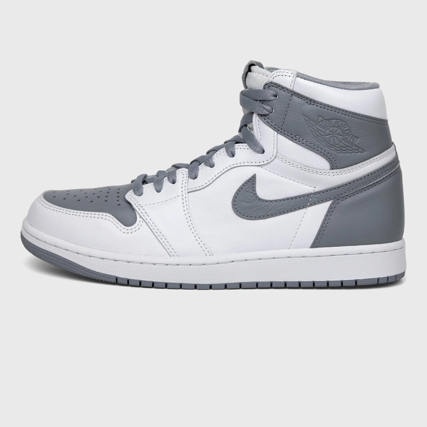 Air Jordan 1 Retro High OG Stealth