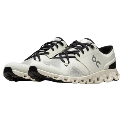 On Cloud X 3 White Black (Womens)