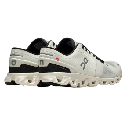 On Cloud X 3 White Black (Womens)