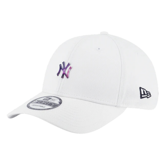 New Era 940 Comic Space MTL Badge Neyyan White