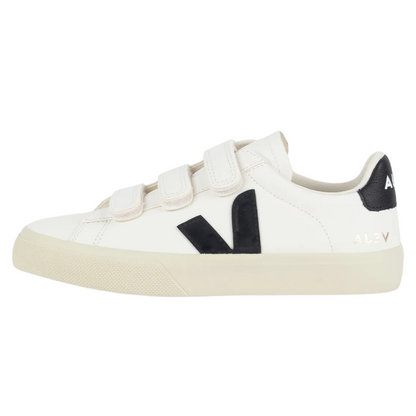 Veja Recife Logo Chromefree White Black (Womens)