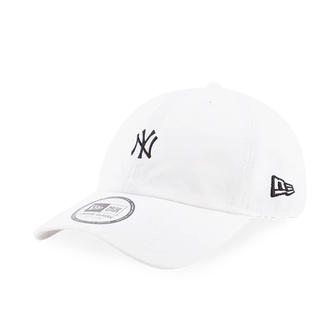 New York Yankees Esstential Mini Logo White Casual Classic Cap