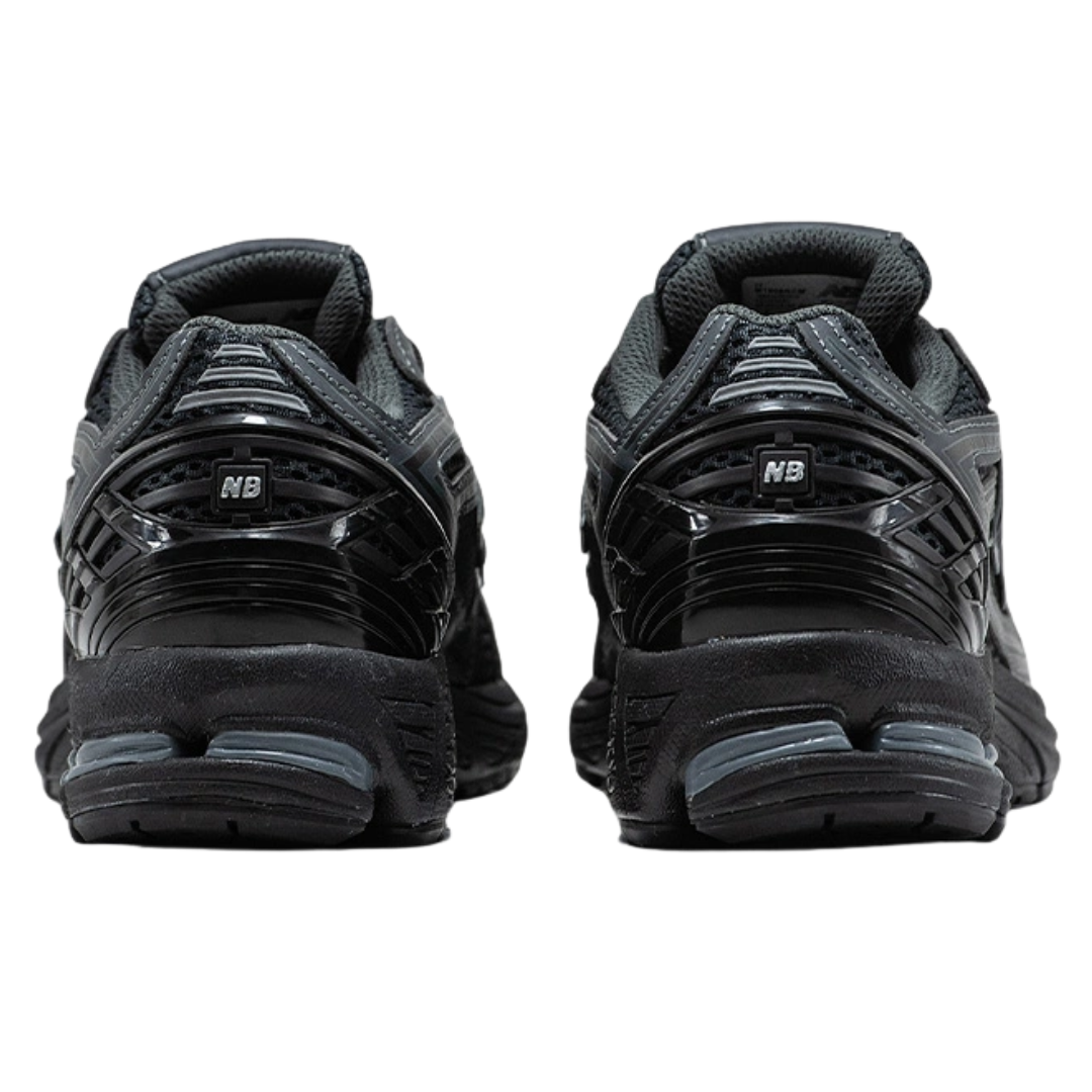 New Balance 1906R Black Metallic Silver (Mens)
