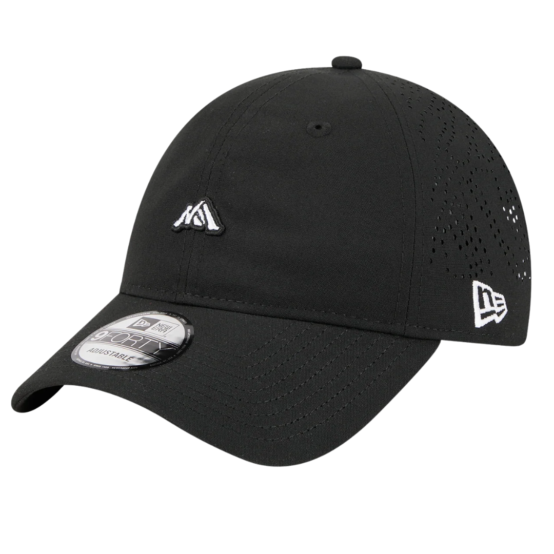 NEW ERA MINI MOUNTAIN LOGO BLACK 9FORTY UNST CAP