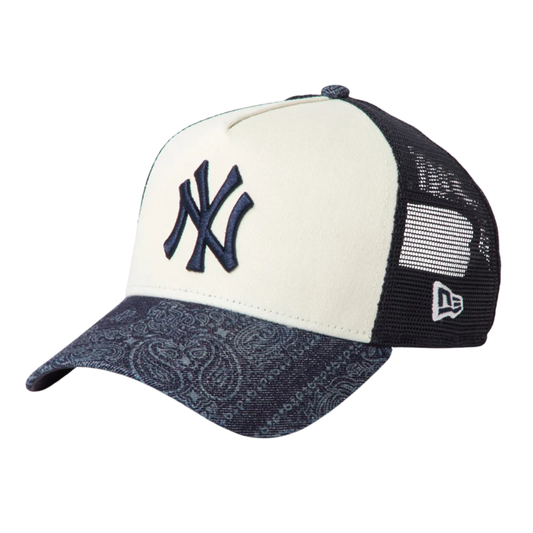 New Era 9forty A-Frame New York Yankees Laser Burn Out 2-Tone Paisley Visor Chrome White