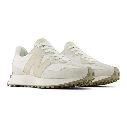 New Balance 327 Moonbeam Sea Salt Sandstone