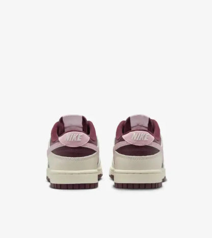 Nike Dunk Low Valentines Day 2023