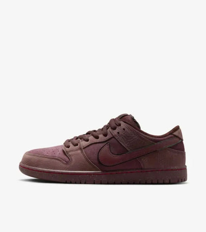 Nike SB Dunk Low City Of Love Burgundy Crush